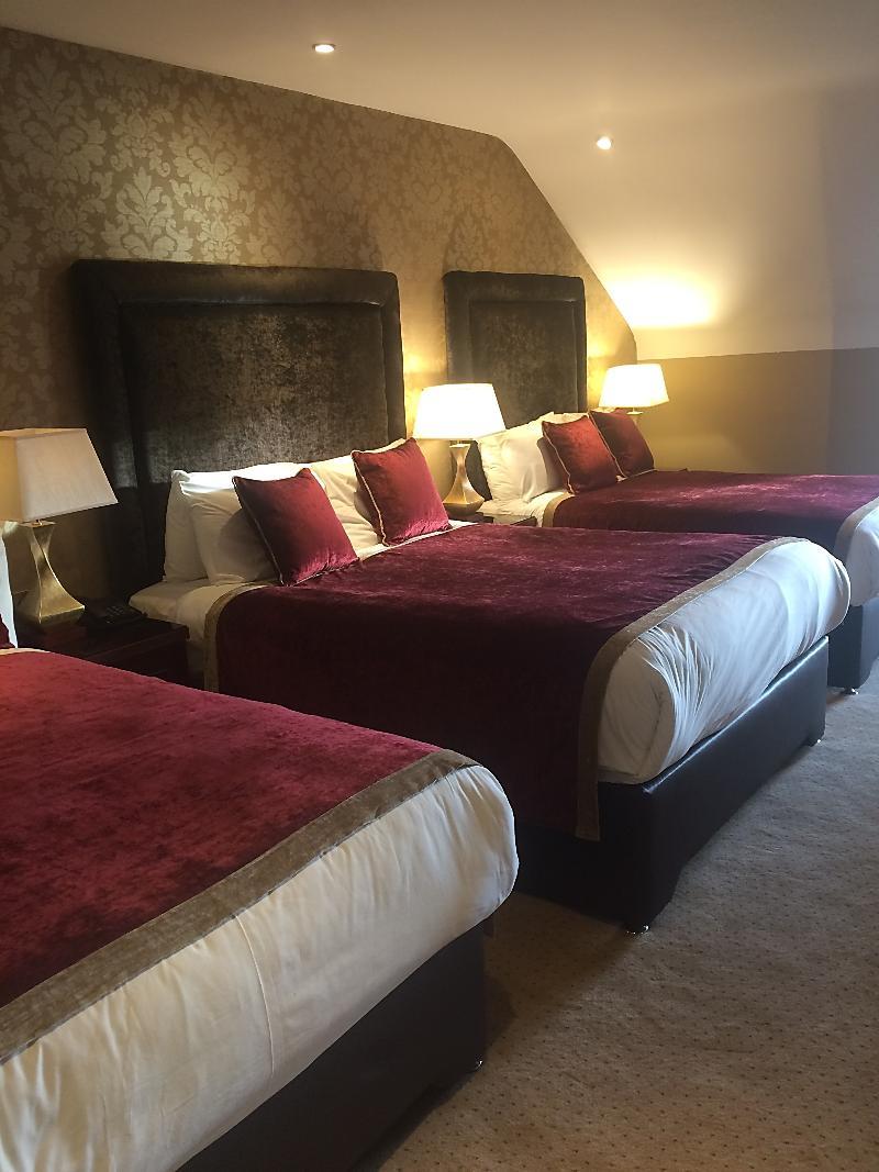 Lake Lodge Guesthouse Килларни Экстерьер фото